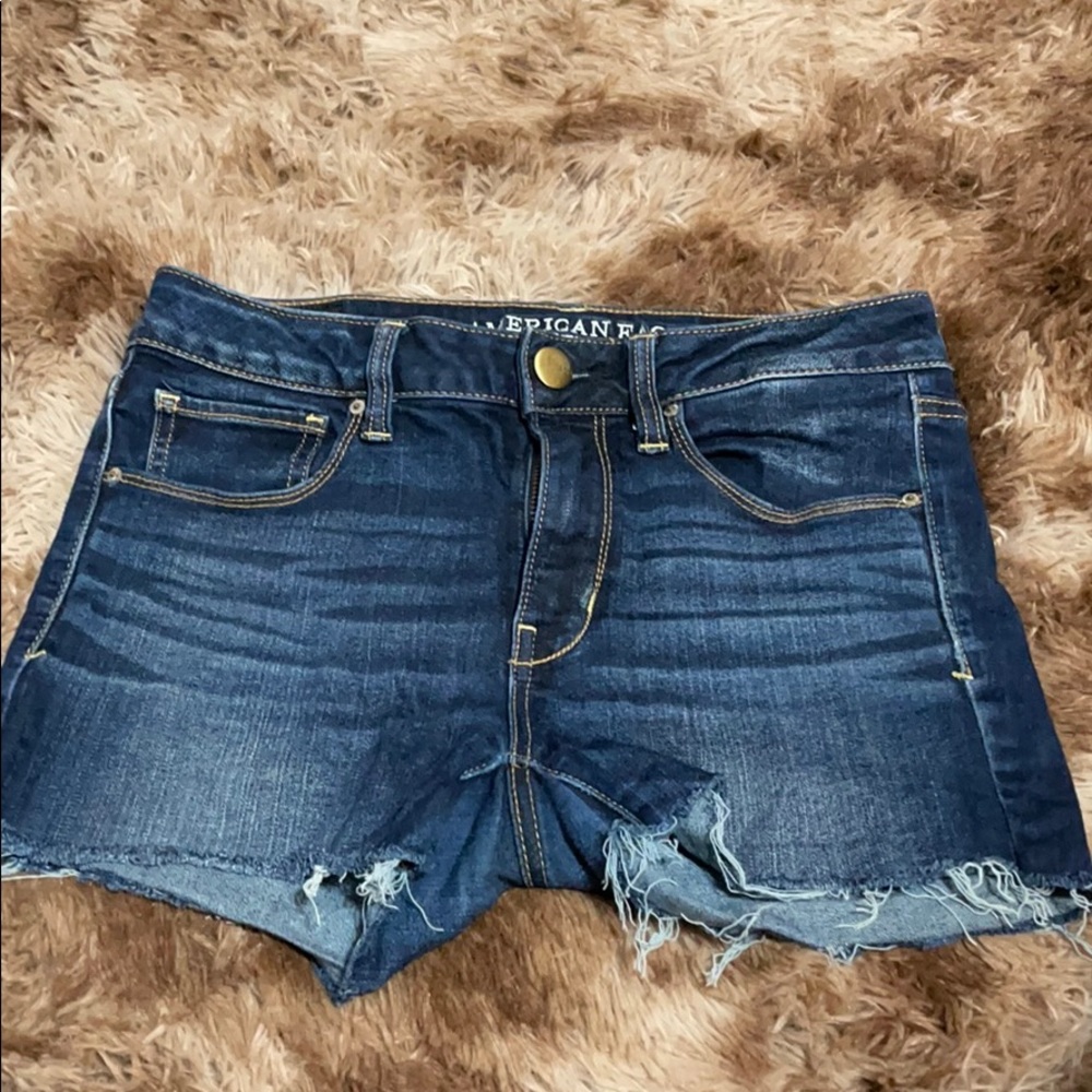 American eagle Jean short cut offs